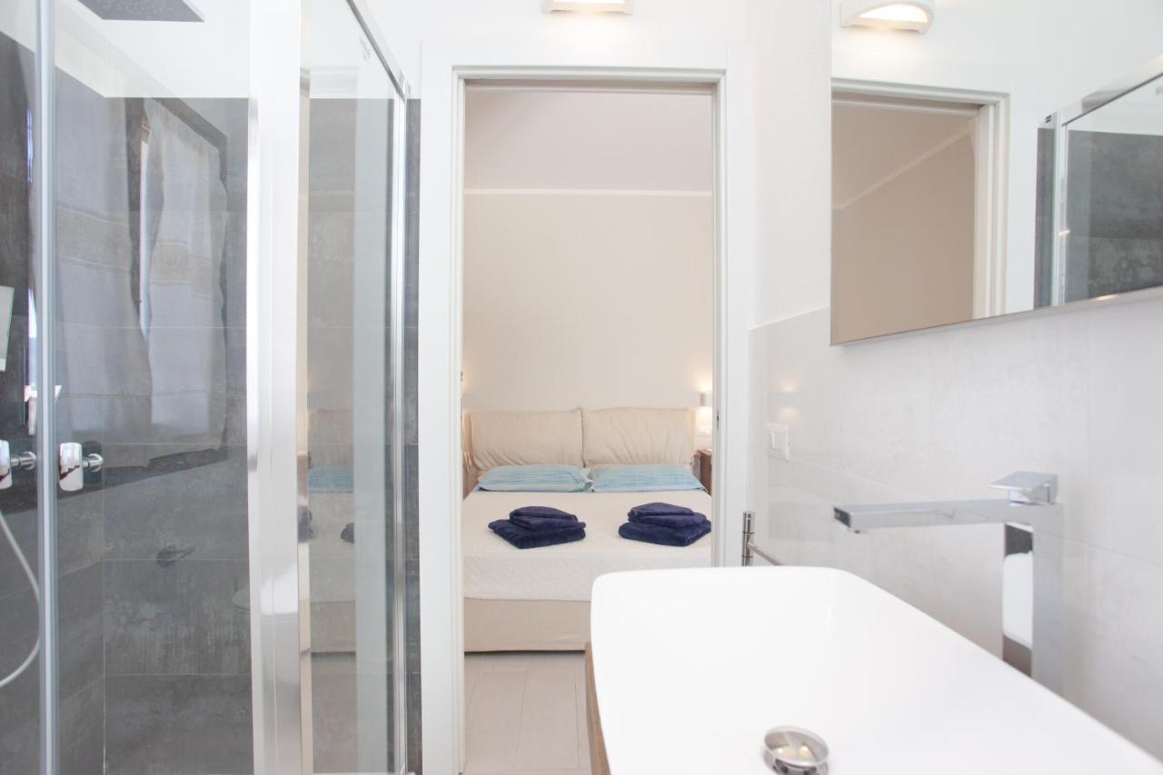 Lu Lioni Rooms Сан-Теодоро Екстер'єр фото